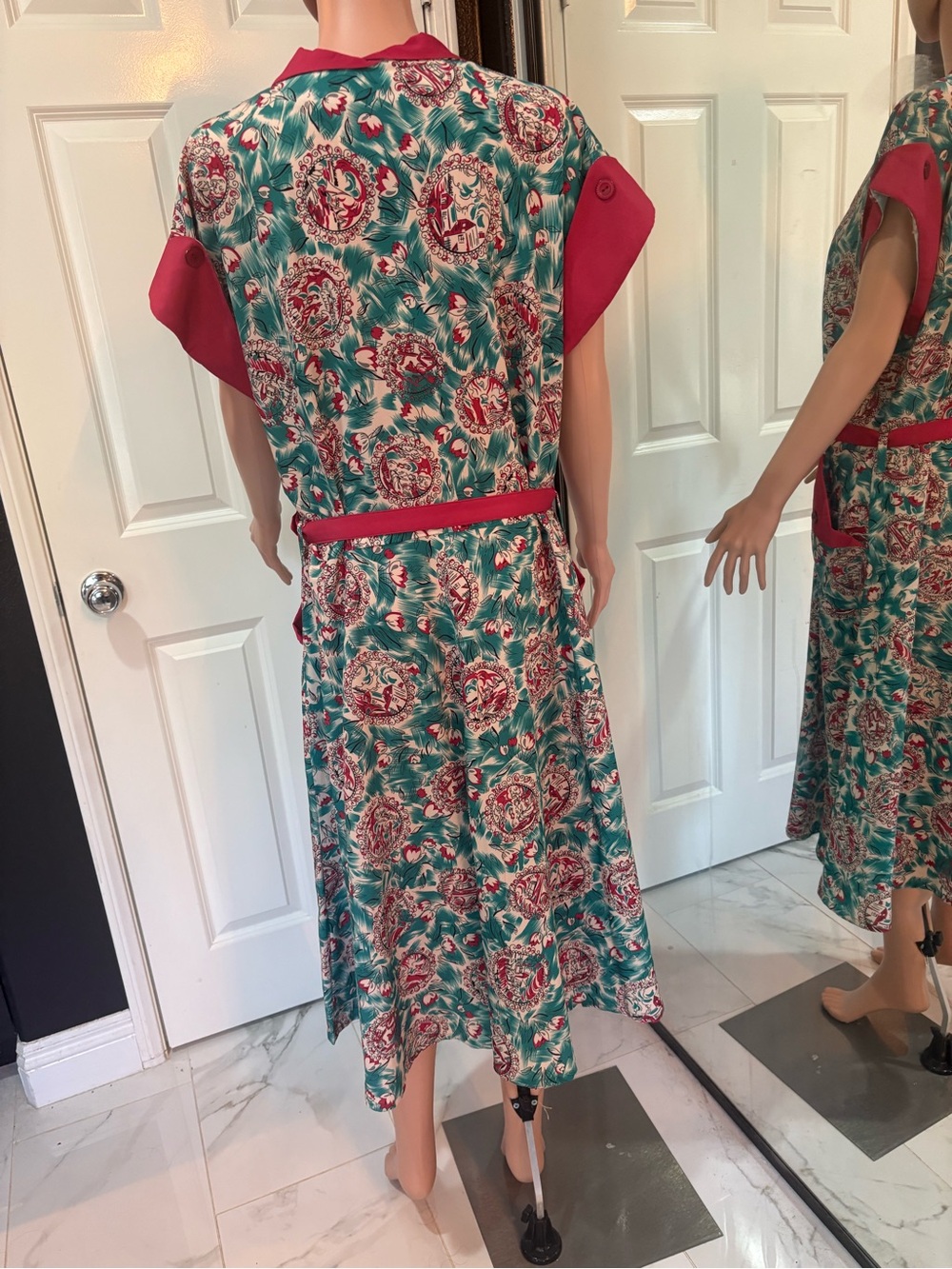 Vintage 1950s 1940s Pinup Teal and Pink Floral Midi Dress with Belt - Picture 8 of 8